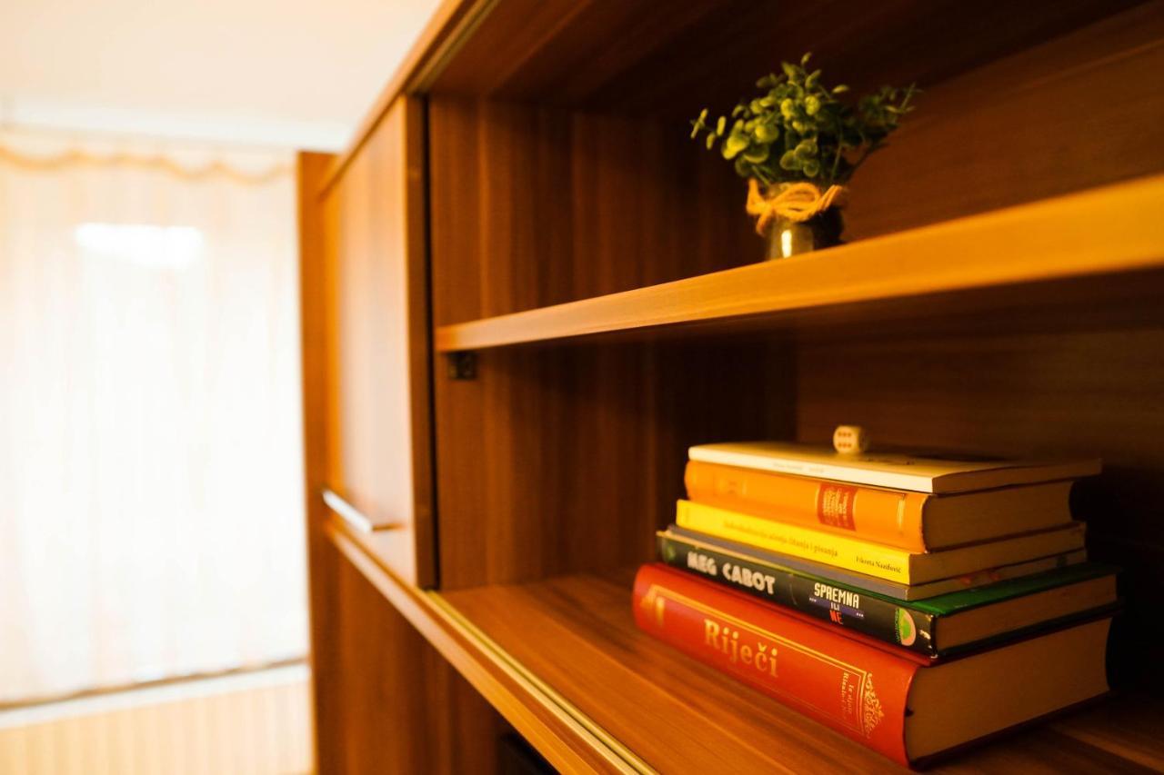 City Center Grand Apartment - Three-Bedroom, Free Parking Saraybosna Dış mekan fotoğraf