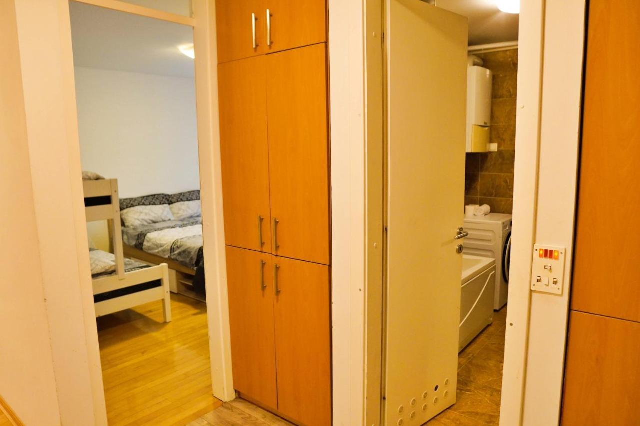 City Center Grand Apartment - Three-Bedroom, Free Parking Saraybosna Dış mekan fotoğraf