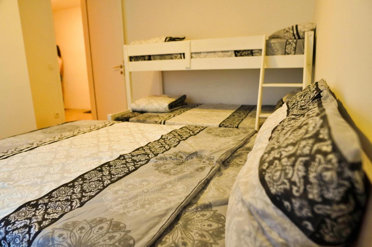 City Center Grand Apartment - Three-Bedroom, Free Parking Saraybosna Dış mekan fotoğraf