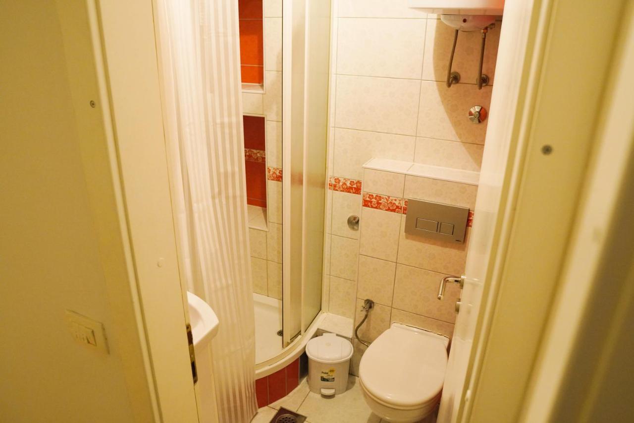 City Center Grand Apartment - Three-Bedroom, Free Parking Saraybosna Dış mekan fotoğraf